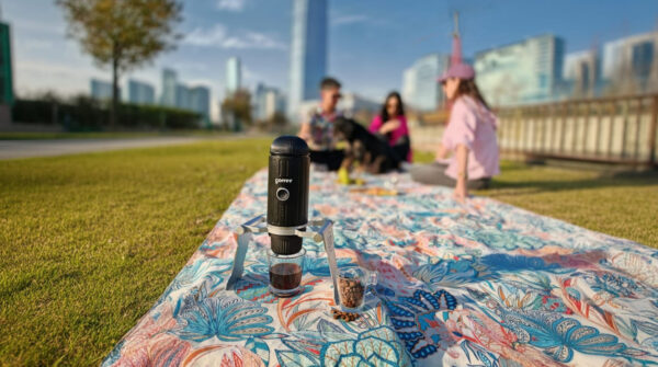 Cafetera Portatil Espresso Inalámbrica + 20 capsulas Real Coffee - Imagen 6